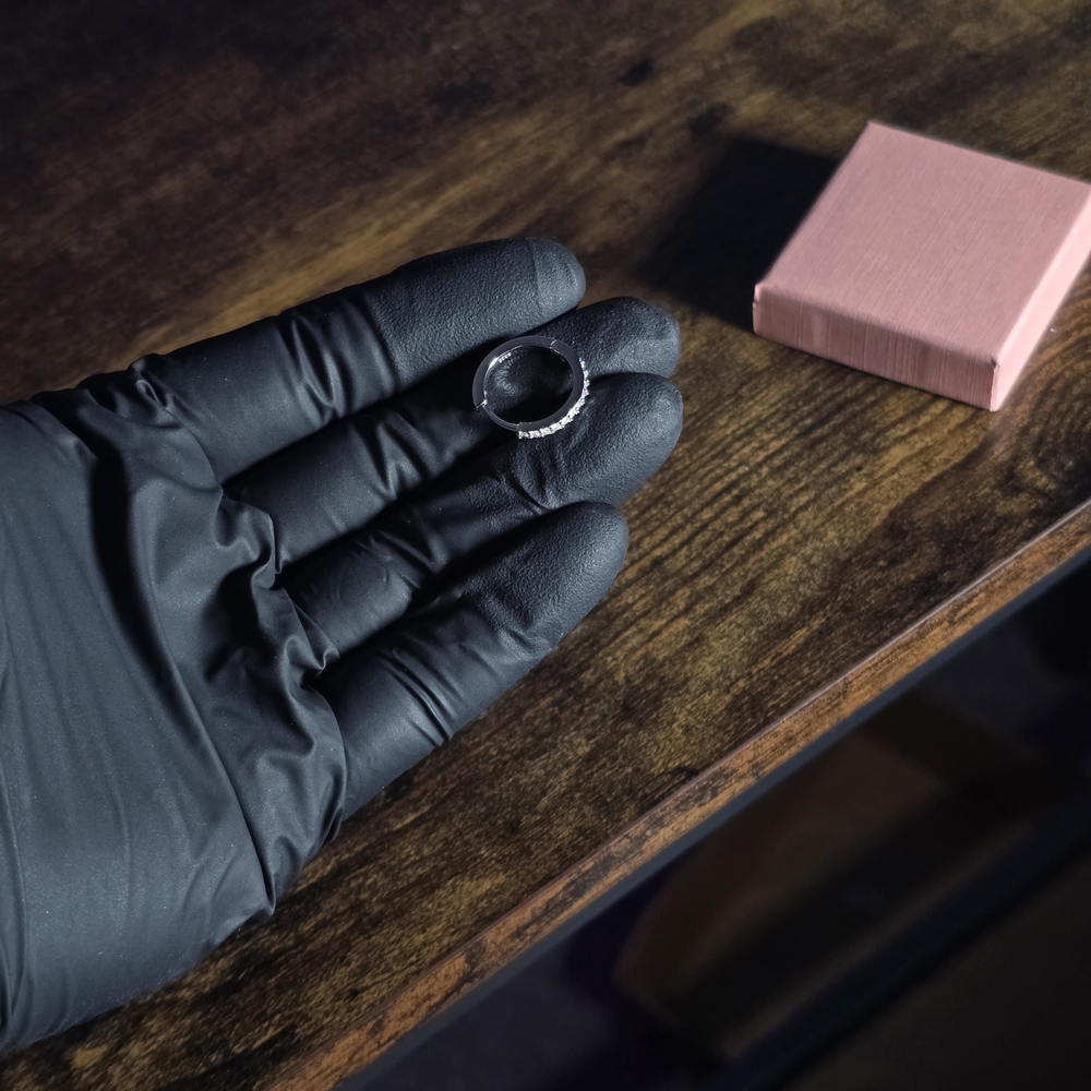 925 Silver Moissanite Hoop Earrings - Picture 5 of 5